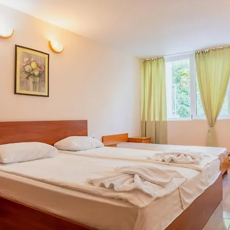 Hotel ескана Shkorpilovtsi